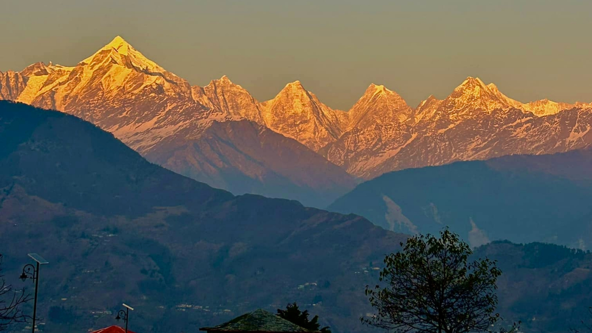 Sunrise over Panchachuli Peaks